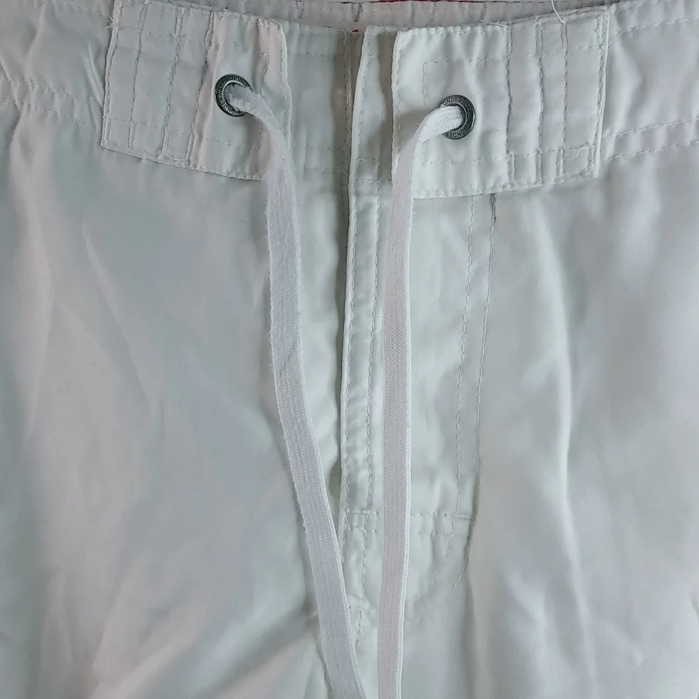 Wonder Wall 33 Mens Board Shorts Surf